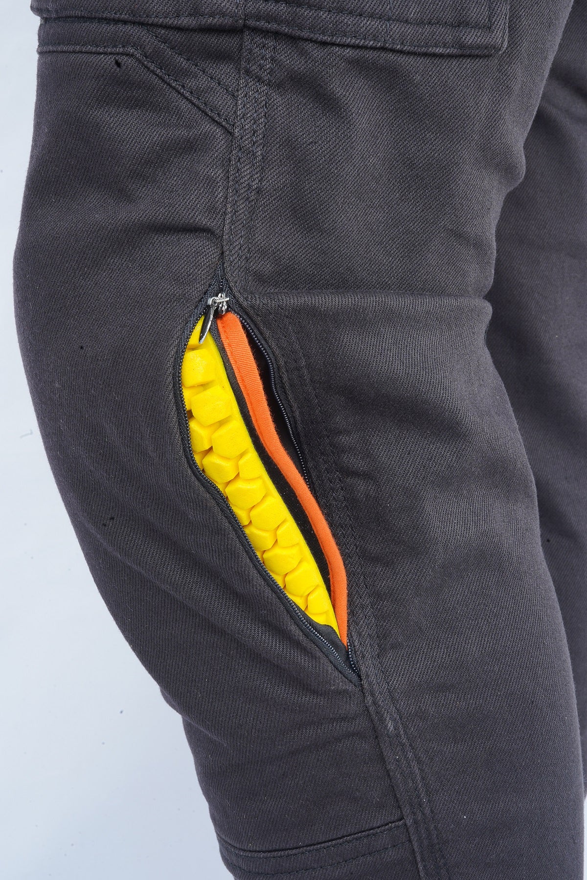 NEO CE AA RYDEN CARGO PANT – BLACK | Ultimate Protection With  CE Fabric, CE Hip and Kness Aramors.