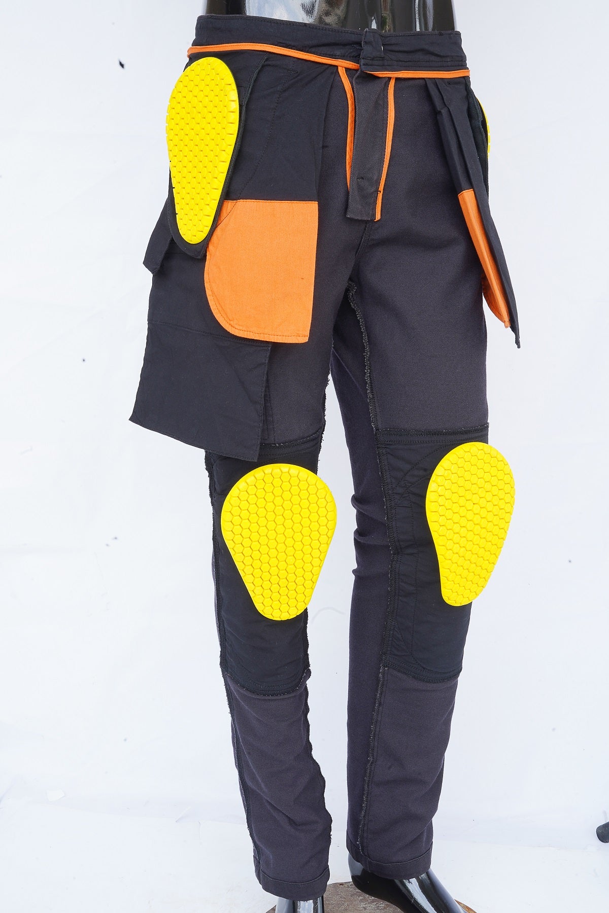 NEO CE AA RYDEN CARGO PANT – BLACK | Ultimate Protection With  CE Fabric, CE Hip and Kness Aramors.